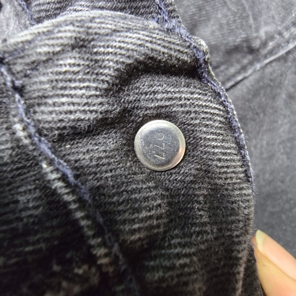 🔥 Vintage 1996 Levi’s 560 Orange Tab Jeans 34X34 – Loose Fit Tapered Leg- Black - Picture 8 of 14